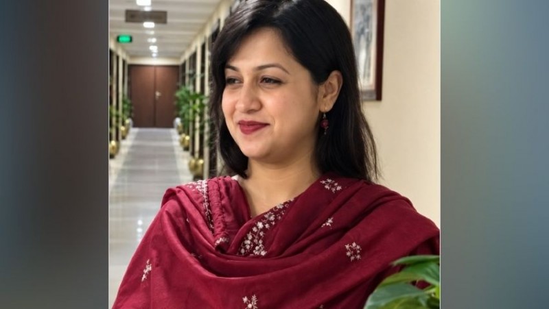 কাস্টমস কর্মকর্তা শারমিনের বিরুদ্ধে অর্থ পাচারের অভিযোগ